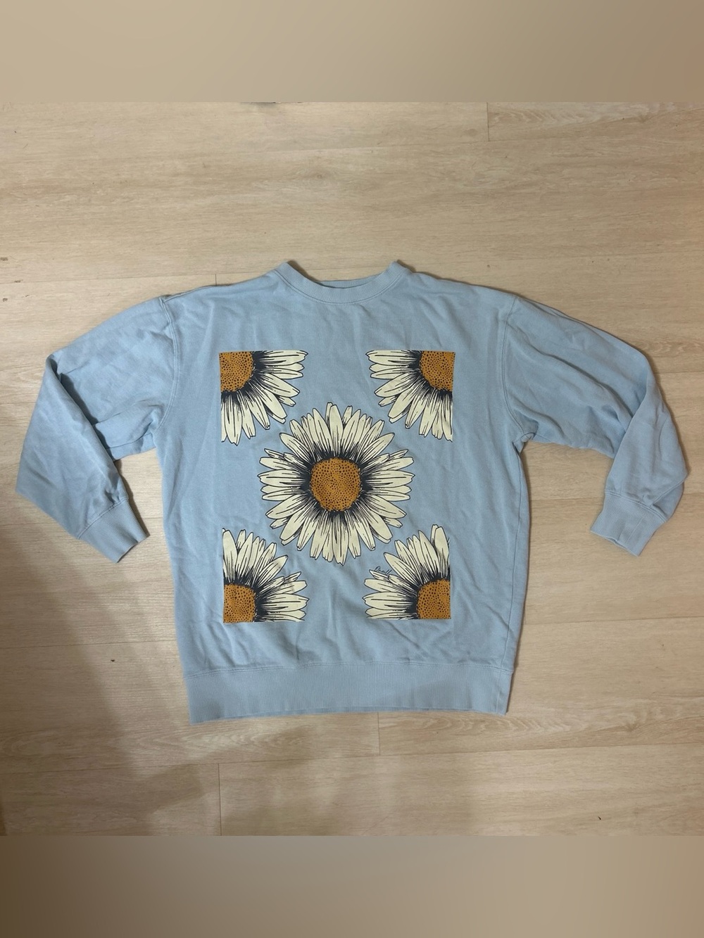 Light Blue Sunflower Graphic Sweatershirt